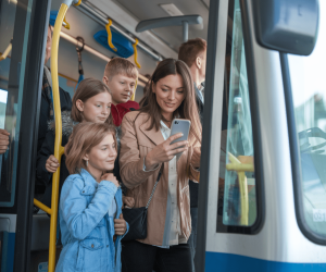 Famille dans un bus